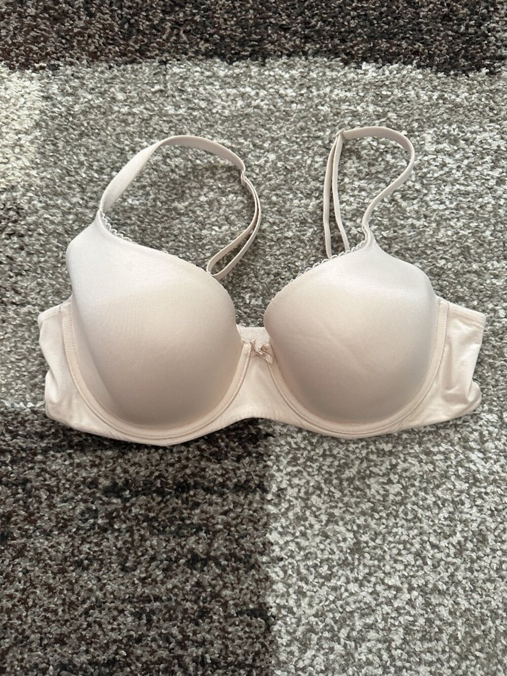 VICTORIA'S SECRET (38D) Nude Body By Victoria Lined Demi Bra Champagne Marzipan